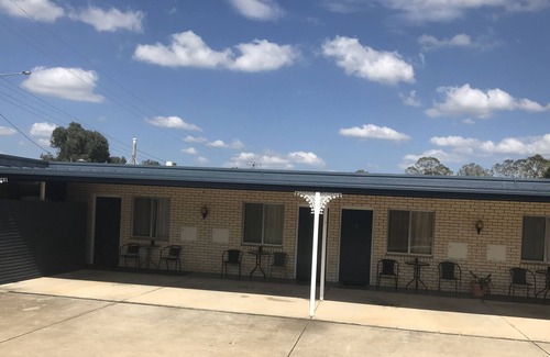 Nanango Hotel | Nanango Star Motel