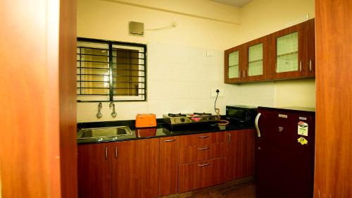 Vyalikaval HBCS Layout Apartment | Nandu Hospitality Apartments Services - Aashiyana