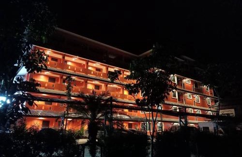 Mae Sai Hotel | Nangnon Hill Hug Hotel