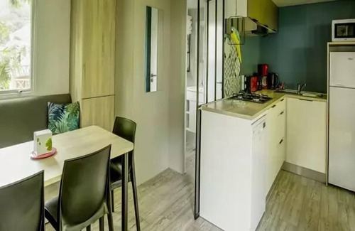 Joneliere - Universite House | Nantes Camping***** - Atlantic Cottage 4 Rooms 6 People Jacuzzi