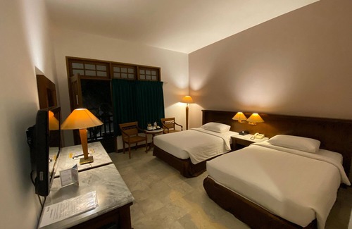 Tulungagung Hotel | Narita Hotel Tulungagung