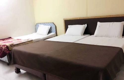 Benz Circle Hotel | Narmada new residency lodge