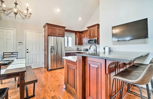 Pegram House | Nashville Area Family Getaway w/Private Pool!