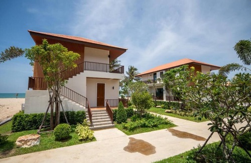 Tha Sala Villa | Natural Beach Resort