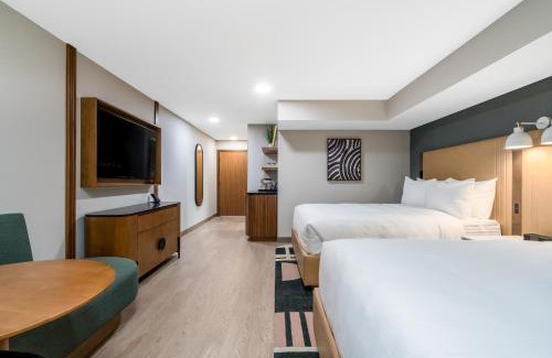 Campbell River Hotel | Naturally Pacific Resort