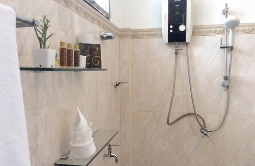 Khanna Yao House | Naturbliss Resort Village