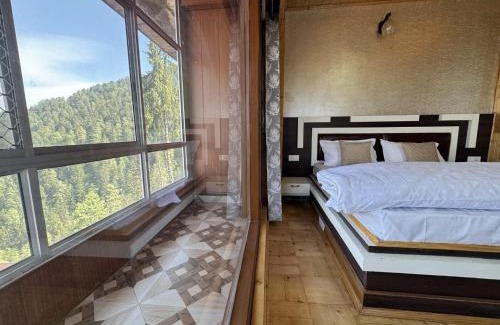 Mashobra House | Nature Heaven Homestay