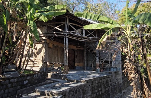 Dharamshala Cottage | Nature Stay in Bamboo cottage with Food, Yoga & Meditation in Dharamshala