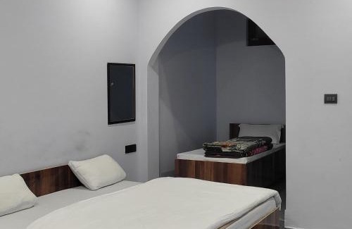 Munsyari House | Nature view homestay Birthi Waterfall