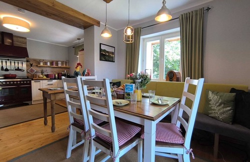 Muerlenbach House | Nature & wellness 'on the Hardt' *Jacuzzi *Sauna *all in the forest