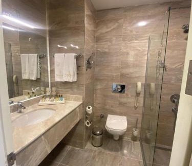 Yenisehir Hotel | Navona Otel Mersin