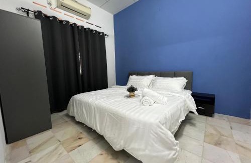 Hutan Melintang Apartment | Near 7ELEVE KFC 10pax 3BR Hutan Melintang by willz
