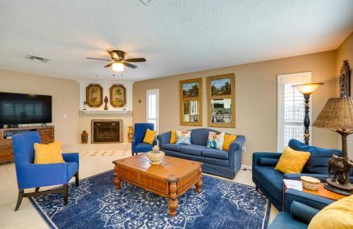 Palm Harbor House | Near Busch Gardens Sunny Florida Retreat with Pool!