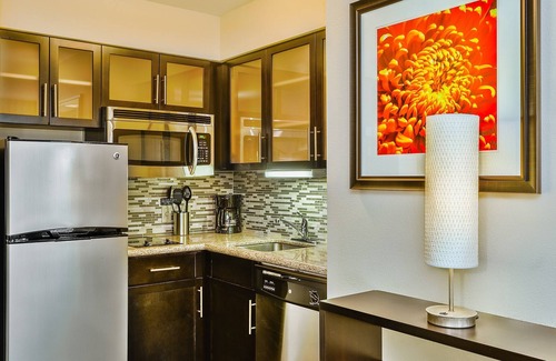 Bismarck Condo | Near Downtown + Airport | Indoor Pool