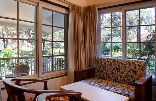 Pachmarhi Resort | Neelam Foresteria Resort