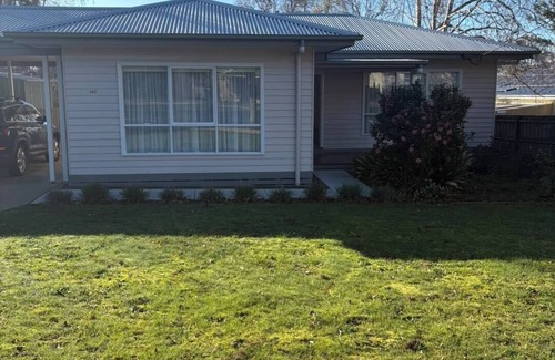 Neerim South House | Neeri Home is a central, peaceful retreat with enough room for everybody.