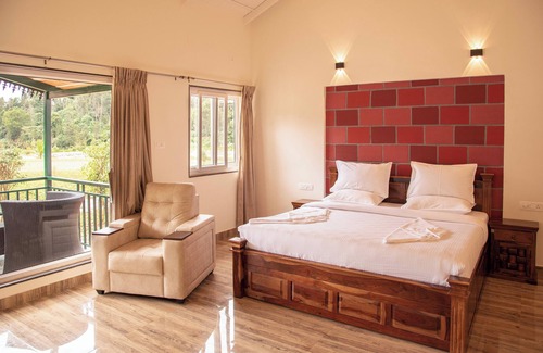 Sakleshpur Hotel | Neervana Resort