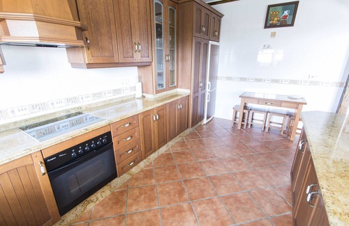 Frigiliana Villa | NERJA: VILLA WITH PRIVATE LIVING CLIMATE WITH JACUZZIS, IN NERJA (MALAGA)