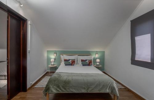 Carvalhal Villa | Nest by the Lagoa, Carvalhal