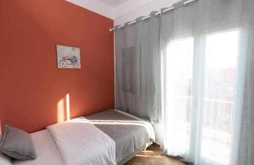 Old Town Apartment | Nestia Retreats Ano Poli - Spacious Apartment