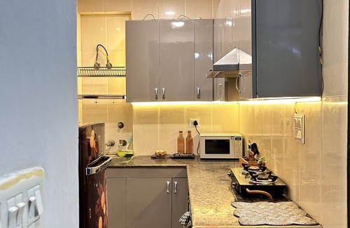 South West Apartment | Nesting Paradise By Payal Ghosh