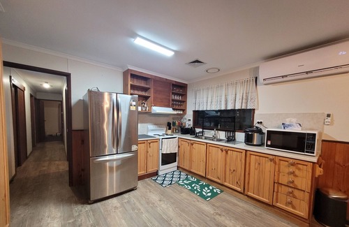 Tyers Cottage | Nestle in Boulton - Old Style Cottage in a secluded location