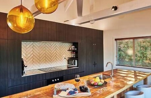 Riverhead House | Nestled in the beauty of Coatesville