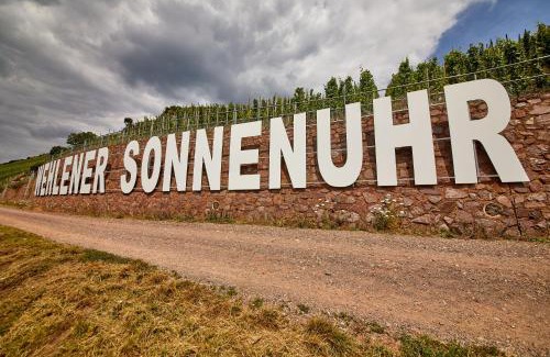 Graach Villa | Neu! Moselbleibe Altes Forsthaus