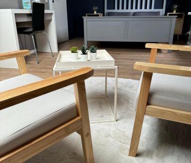 Kaden Apartment | Neu renovierte Ferienwohnung Suseria