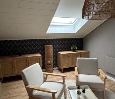 Kaden Apartment | Neu renovierte Ferienwohnung Suseria