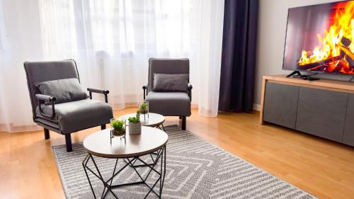 Innenstadt - Sankt Ulrich-Dom Apartment | NEU - Zentrum, 3 Zi, free Tiefgarage, smart TV, WLAN