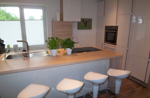 Geestland Apartment | NEW 2015: apartment 8 000 sqm with dog walkers, in Cottage, ground floor, 70sqm