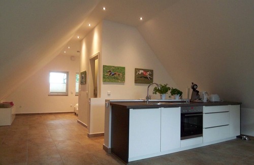 Geestland Apartment | NEW 2015: apartment with 8000 sqm dog walkers, in Cottage, upper floor, 45sqm