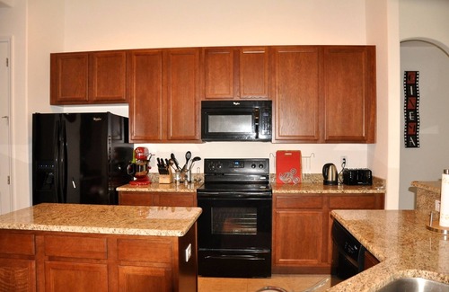 Watersong Villa | New 5 Themed bedrooms, 4 bath pool home on single level. 20 minutes to Disney
