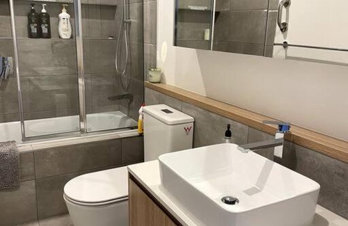 Aspendale Apartment | New & adorable unit close to the beach