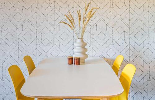 Dresden Apartment | new apartment I cozy I Netflix I WLAN I near airport