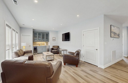 Sandbridge House | New Build! Beachside property w/pool & beach access - Pet friendly