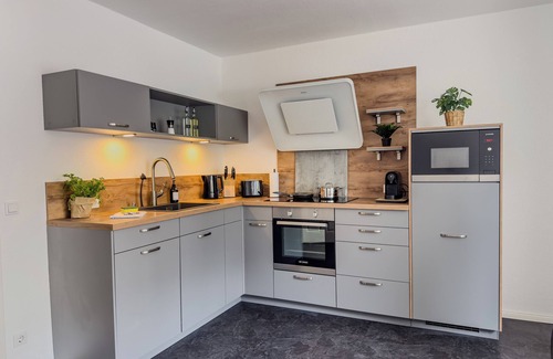 Lemfoerde Apartment | NEW! Central and modern apartment in top location & close to the Dümmer
