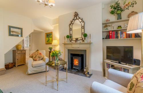 Tetbury House | New Church Cottage