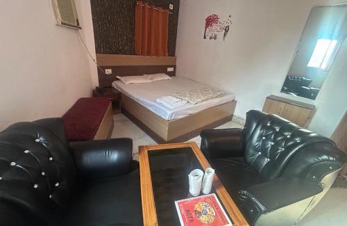 Bihar Sharif Bed & Breakfast | New city guest house