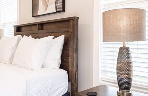 Evansville Condo | New Construction, New Furnishings, Luxury Unit