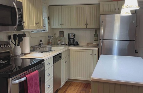 Mount Gretna Heights Cottage | NEW! Getaway Day Cottage