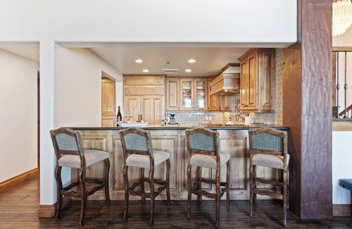 Empire Pass Condo | NEW! Grand Lodge at Deer Valley Resort - Five Bedroom Penthouse #505 - Ski-in/ski-out