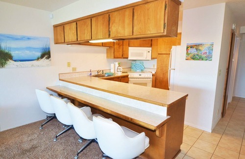 Florence House | New Listing! Cozy beachfront getaway with amazing views and miles of sandy beaches