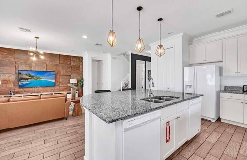 Kissimmee House | New Listing! Luxury Disney and Universal Home!