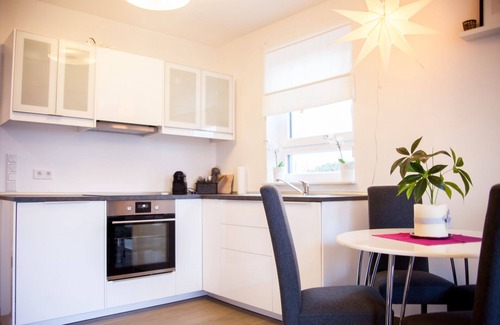 Storkow House | New: Luxurious holiday home with lake view and garden [Whole house, No. 1 + No. 2]