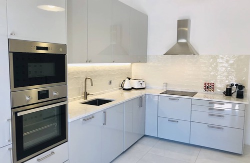 Telheiro Villa | *NEW Luxury Private Villa - Heated Pool - WiFi - BBQ - Sea Views