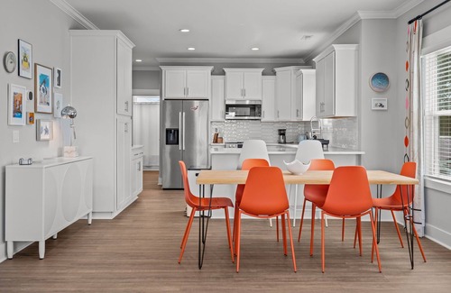 Carolina Beach House | New, Modern, 4 Min Walk to Beach