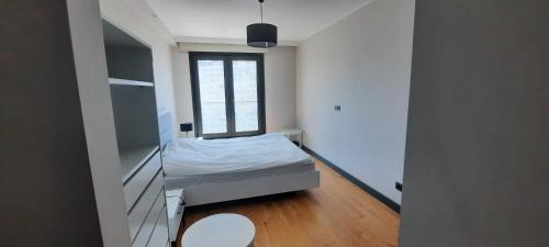 Kagithane Apartment | NEW Modern Central 2BR 2BA