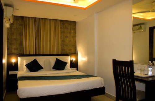 Rajajinagar Hotel | New Rekha Residency